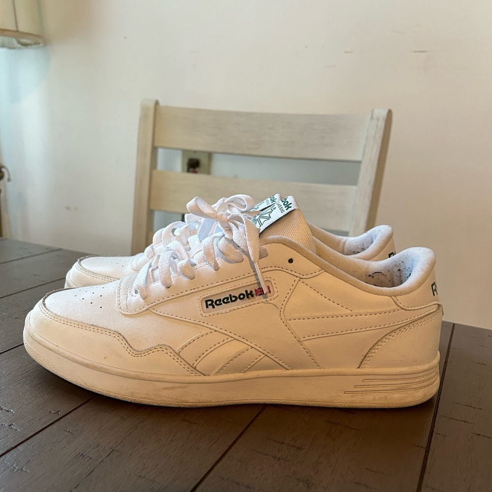 Men’s Reebok Classic Sneakers Size 10.5